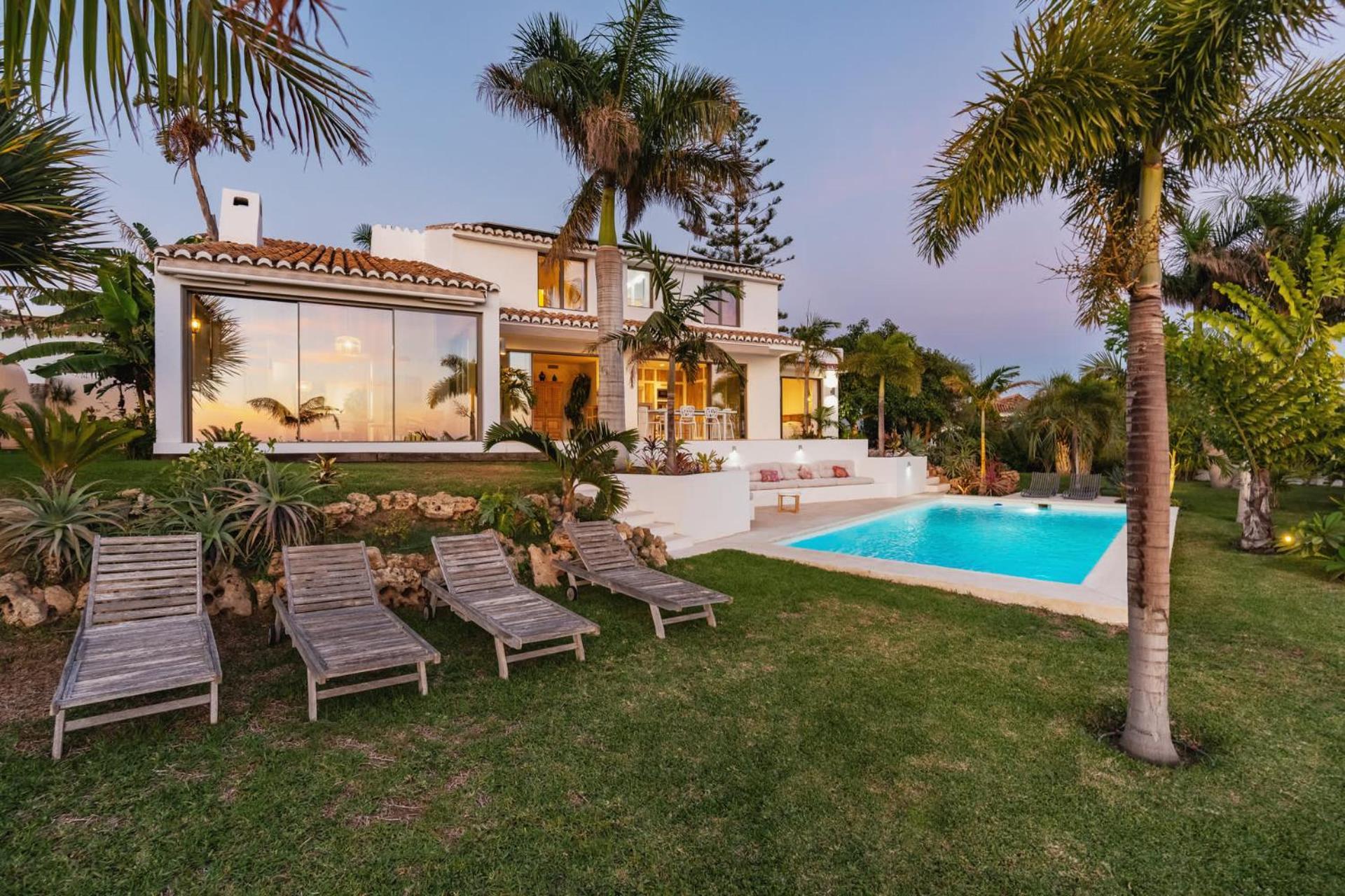 Bed & Breakfast In Villa Eden Palm Бенальмадена Экстерьер фото